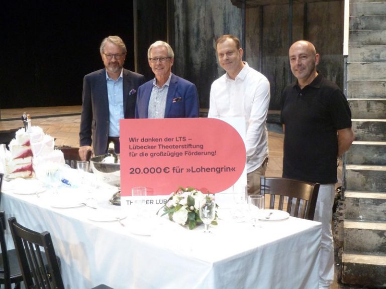Die LTS – Lübecker Theater Stiftung fördert die Musiktheater-Produktion »Lohengrin« mit 20.000 Euro